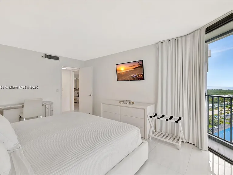 9650 S Ocean Dr #2003 — Photo 24
