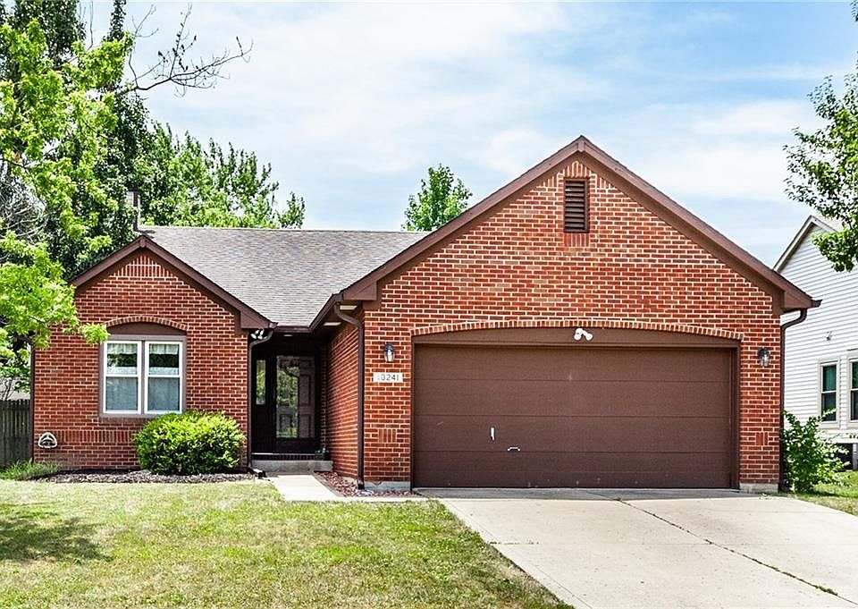 1st image of 10241 E Park Valley Dr