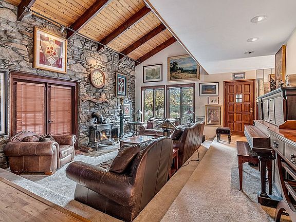 3rd image of 510 Prospect Ave