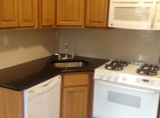 206 Hamilton St, Harrison, NJ 07029