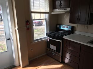 124 Upland Ter APT A, Collingdale, PA 19023