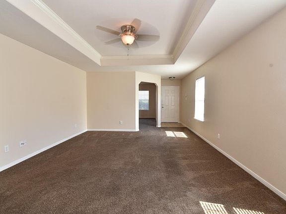 4th image of 1126 Desert Oasis Ln