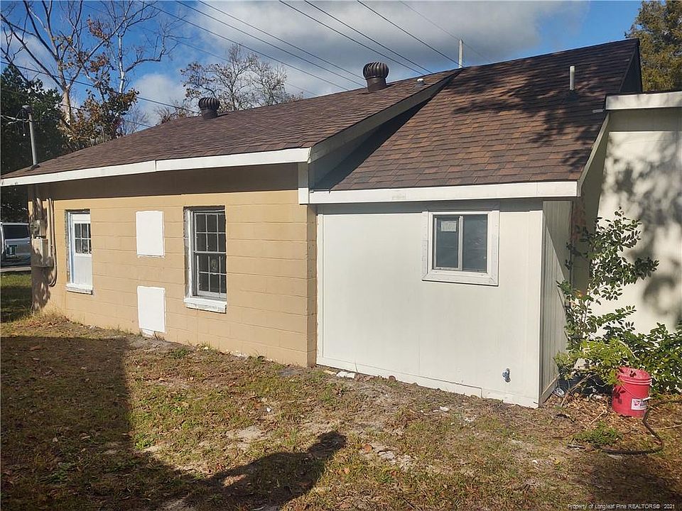 2nd image of 2641 Belhaven Rd