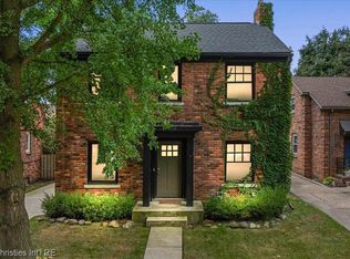 19939 Lichfield Rd, Detroit, MI 48221