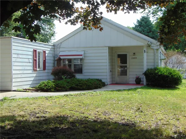 2409 50th St, Des Moines, IA 50310
