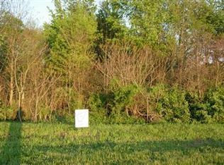 6256 Whitetail Ct, Berrien Springs, MI 49103