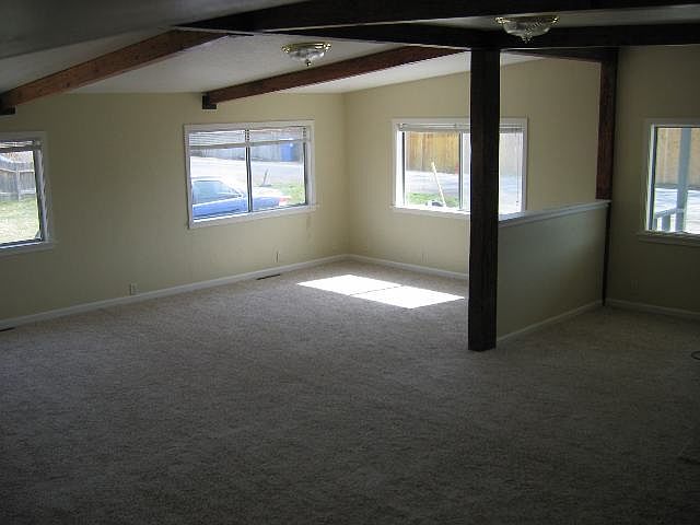 2nd image of 1305 E Elizabeth Blvd