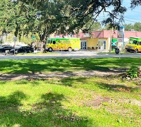 3rd image of 5506 Waters Avenue