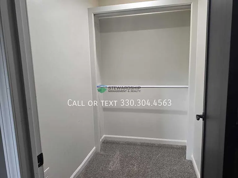 2119 Maple Ave NE — Photo 20