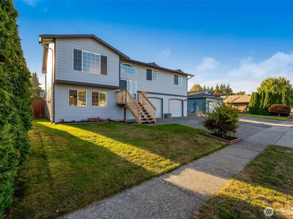 13820 51st Drive NE, Marysville, WA 98271