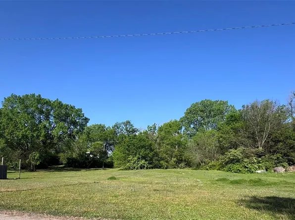 938 S 13th St Lot 23, Ponca City, OK 74601