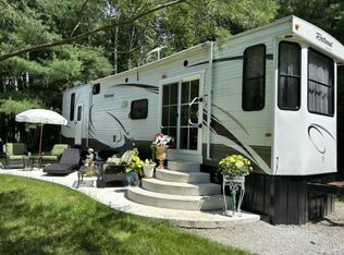 1800 N Huron View Rd, Pt Sanilac, MI 48469