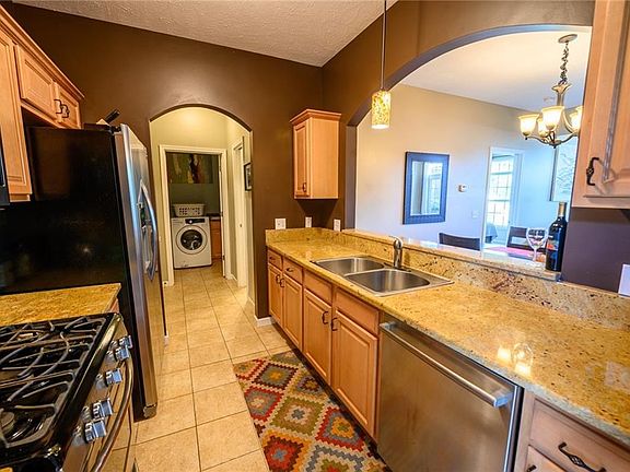 5th image of 10942 Rocky Ledge Ln