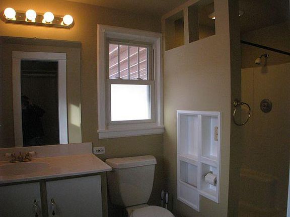 5th image of 1207 N Xanthia St
