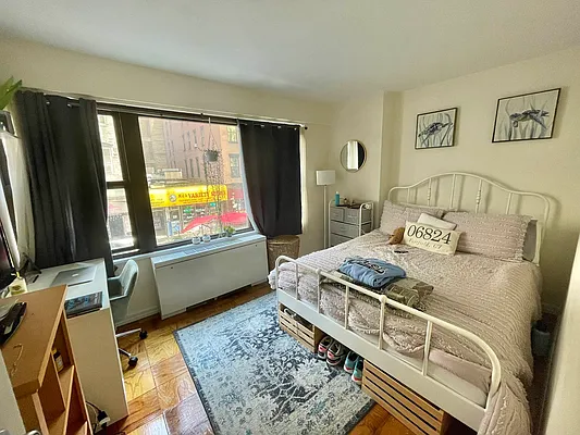 Rented by Olympia House Delaware LP | media 25