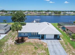 816 Ellicott Cir NW, Port Charlotte, FL 33952