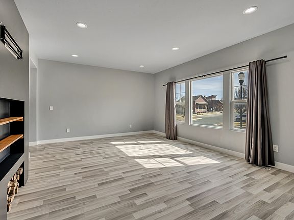 5th image of 5178 Hedgerose Dr