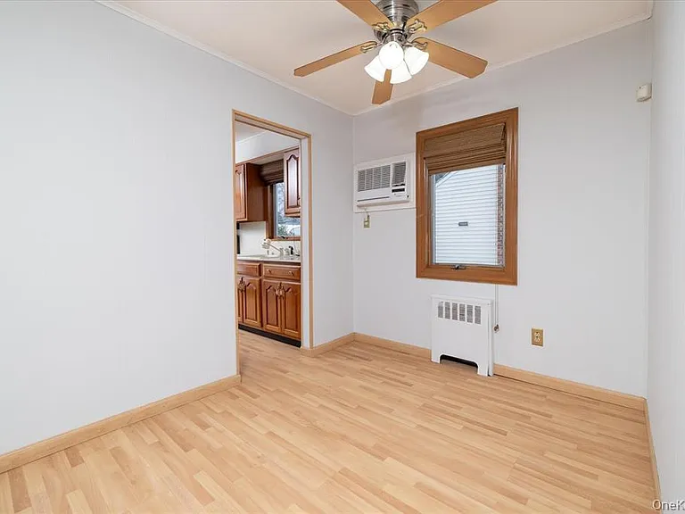 159 Nevada St — Photo 5