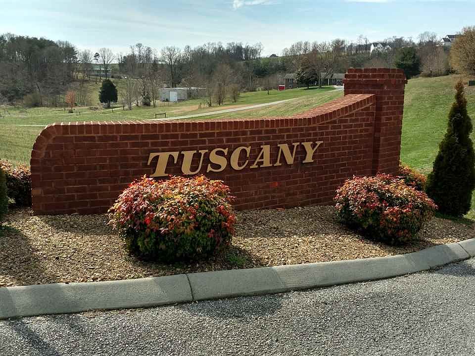 2nd image of 4798 Leeann Dr