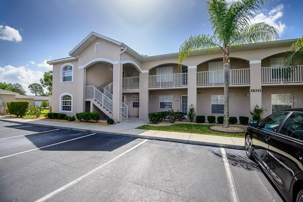 3 bed, 1348 sqft, $3,000 — Photo 1