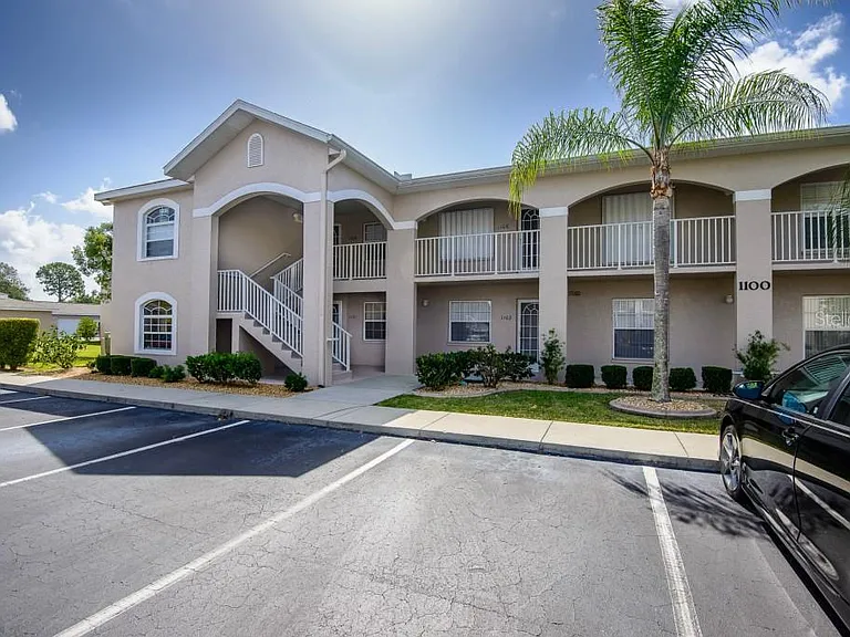 11644 SW Egret Cir #1101 — Photo 1