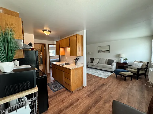 116 E Dewberry Ave #6 Photo 1