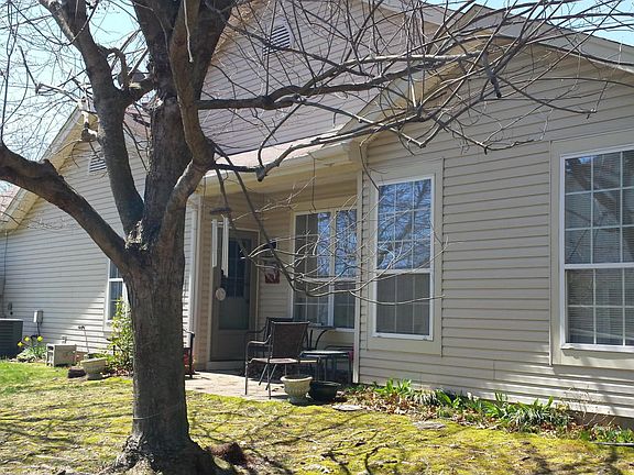 3rd image of 150 Driftwood Dr