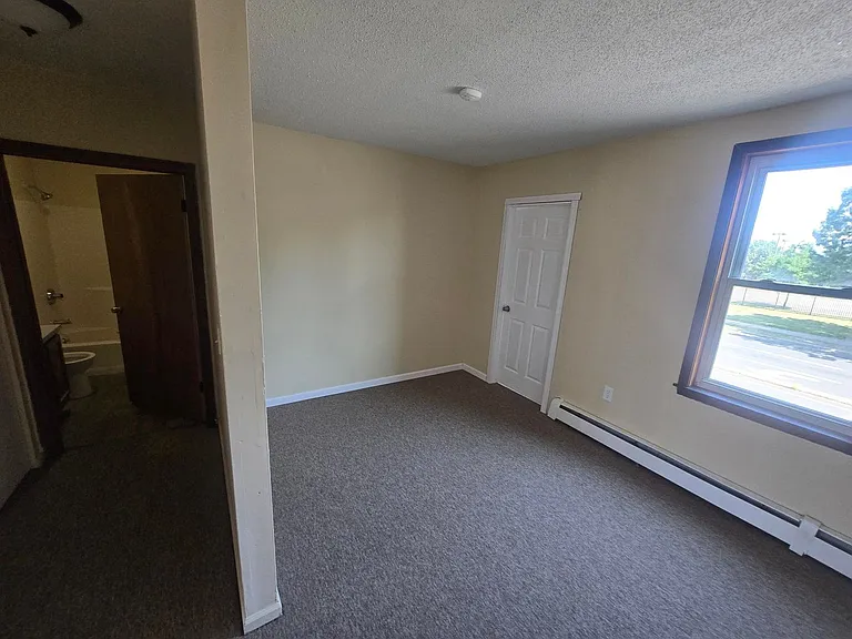 165 Westland St — Photo 6