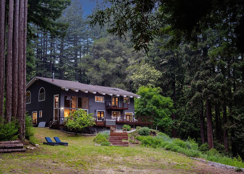 1st image of 900 Larsen Rd