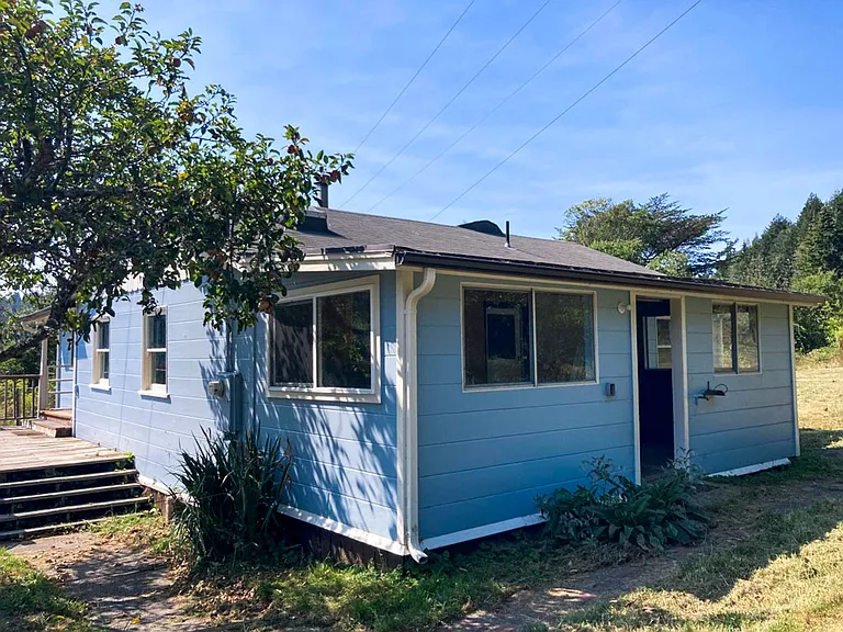 193 Dana Ln — Photo 4