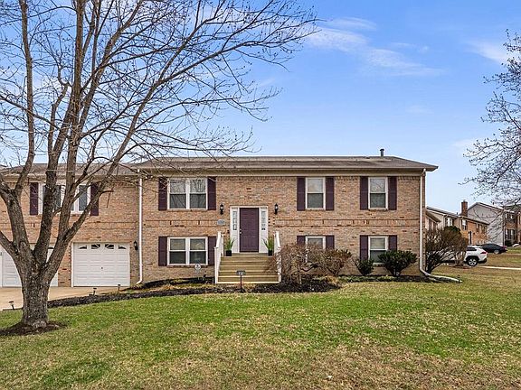 2nd image of 5410 Tinkers Creek Pl