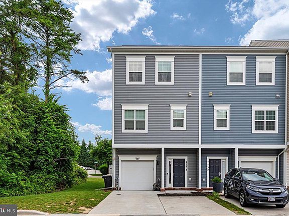 2nd image of 7734 Lexington Court Gln