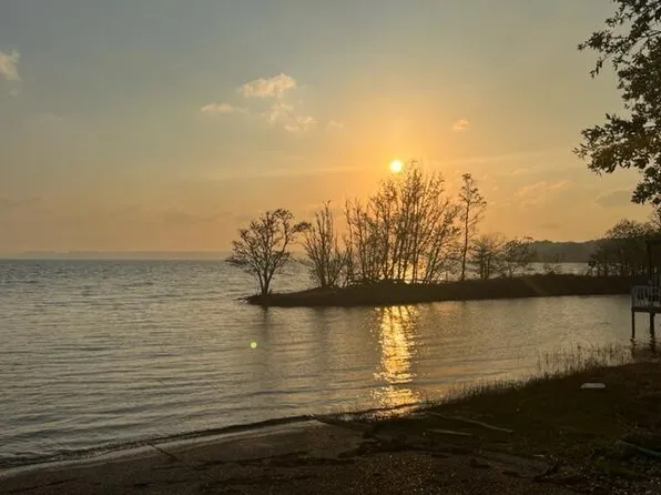 239 Lake Vista Dr #4, Many, LA 71449