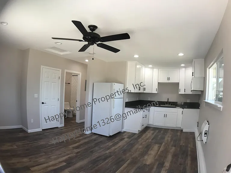 3708 Zion Pl #B — Photo 1