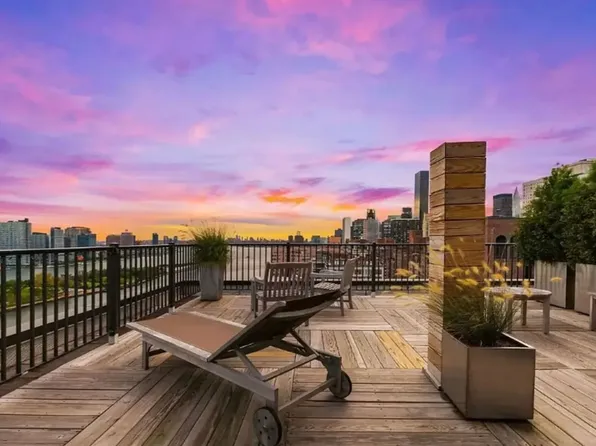 35 Sutton Place image 10 of 10