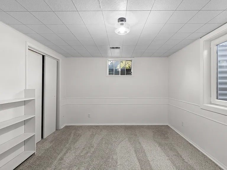 598 S Swadley St — Photo 34
