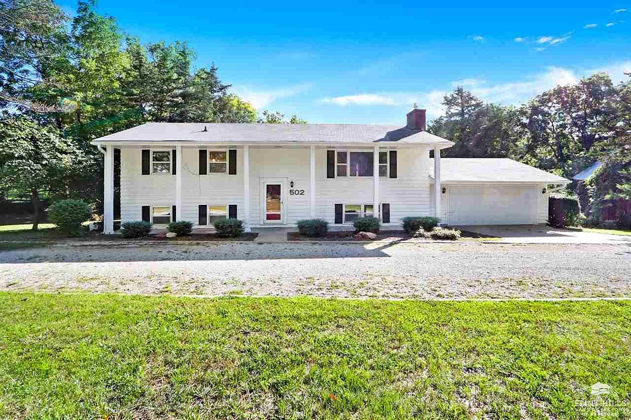 502 N 1st St, Westmoreland, KS 66549 Zillow