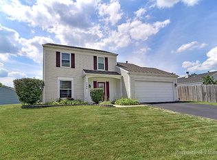 2290 Bannister Ln, Aurora, IL 60504