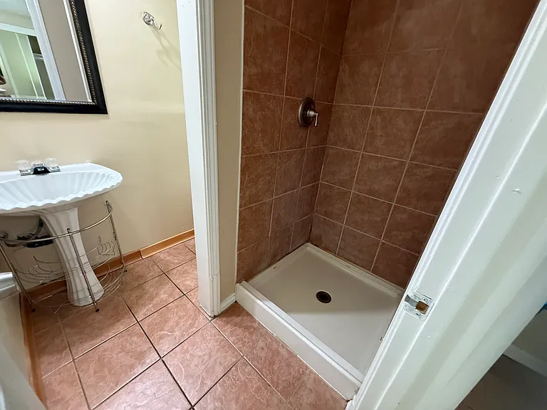 5809 Lindo Paseo #4 — Photo 13