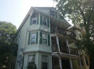 28 Dewey St, Dorchester, MA 02125