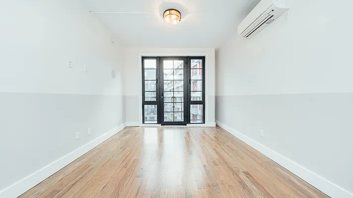 Rented by Nooklyn NYC LLC | media 70