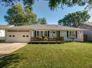 1017 E Rosebrier St, Springfield, MO 65807