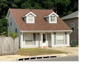 6278 Cottage Woods Dr, Milton, FL 32570