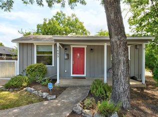 1605 Walnut Ave, Austin, TX 78702