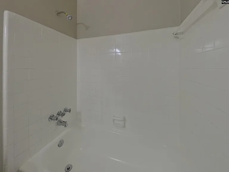 13 Dyers Hall Ct — Photo 10