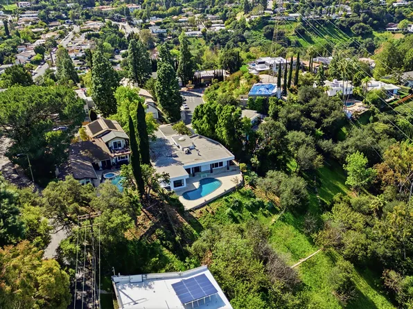 3329 Dona Rosa Dr, Studio City, CA 91604