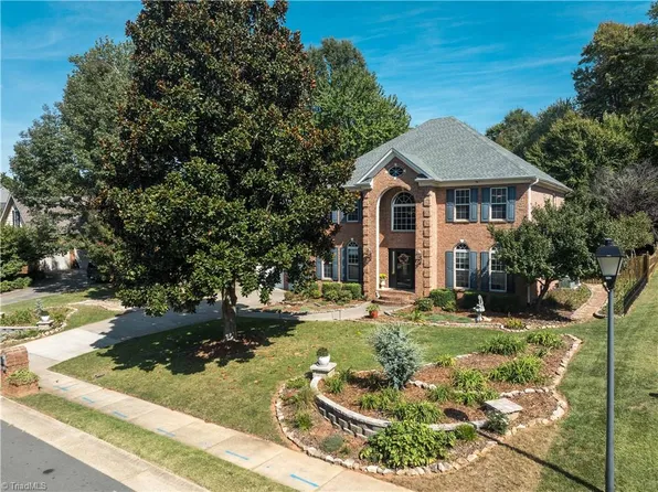 238 Christi Ln, Kernersville, NC 27284