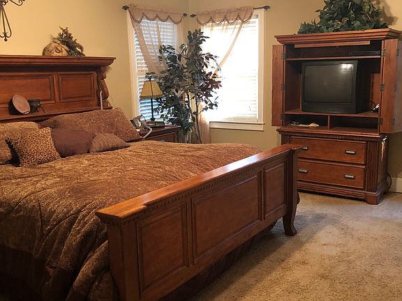 5th image of 2320 Weatherstone Cir SE