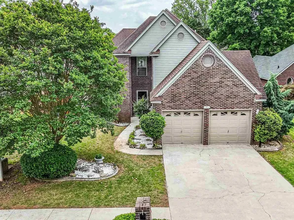 106 Spinnaker Ridge Dr SW, Huntsville, AL 35824