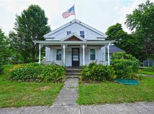 120 N Main St, Holland, NY 14080